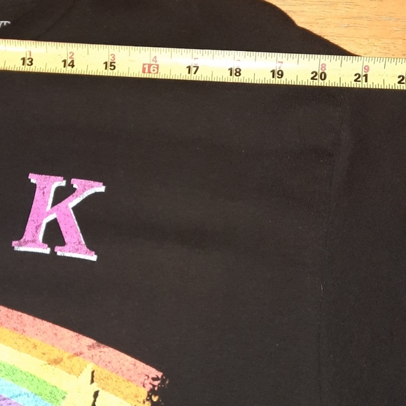 Pink Floyd Black Graphic Tee - Picture 5 of 8